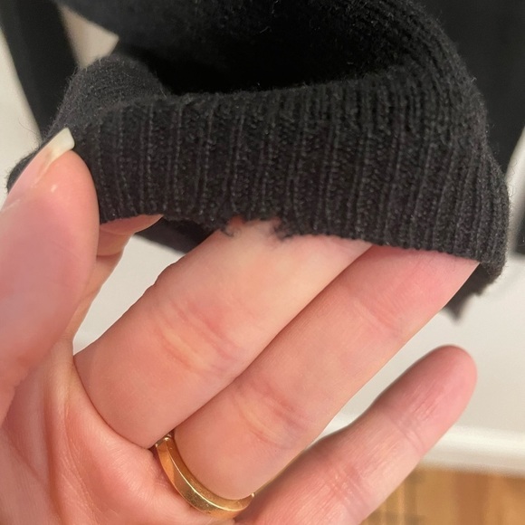 Theory 100% cashmere sweater - Picture 6 of 6